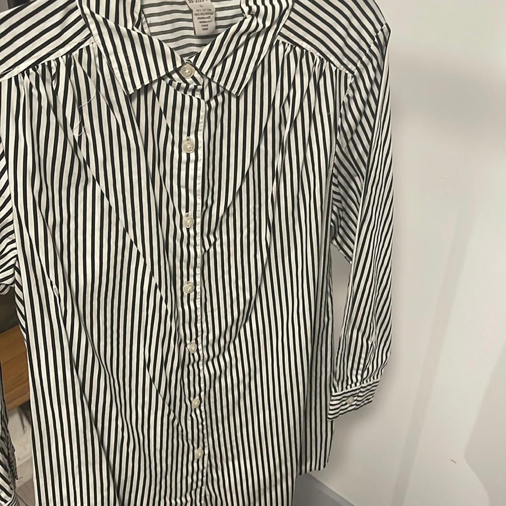 Black and white button up shirt